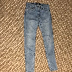 Plain light blue jeans size 28x30